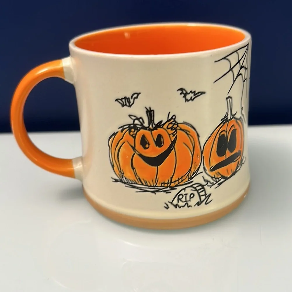 NWT Spectrum Designz Halloween Mug